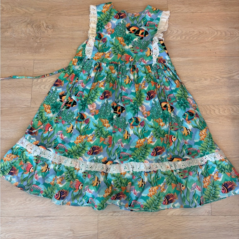 Vintage 80’s 90’s Hilo Hattie Girls Colorful Fish Print Dress with Lace Trim